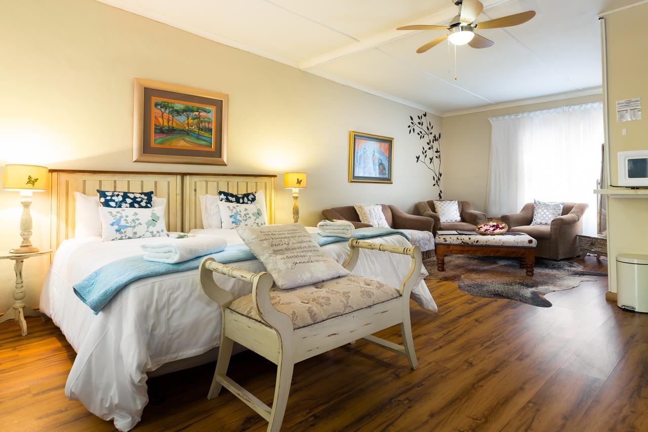 Morning Glory Cottages Venterstad ภายนอก รูปภาพ